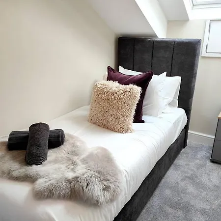 Carvetii - Anne House 4 - Triple Bed 2nd Floor En-suite 公寓 卡莱尔