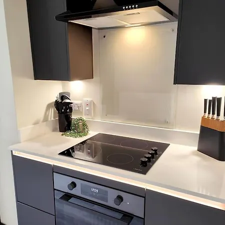 Carvetii - Anne House 4 - Triple Bed 2nd Floor En-suite